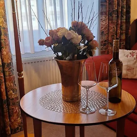 Lägenhet 1 Raum Ohne Balkon Bad Kissingen